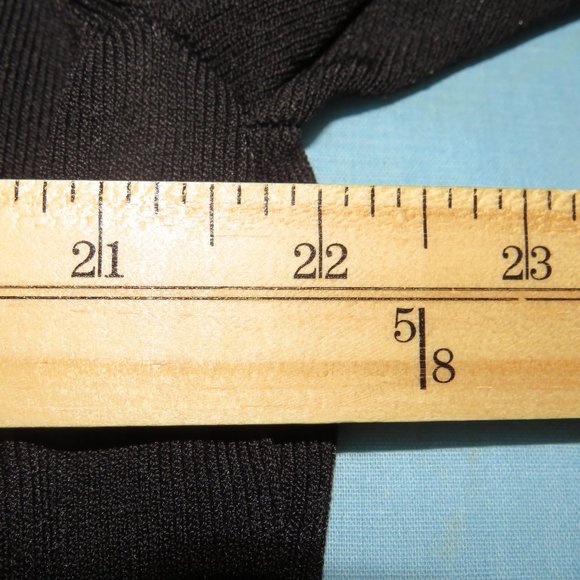 Larry Levine*‎ Women's Short Sleeve V-Neck Ribbed Pullover Blouse Size~ 2X - Picture 5 of 7